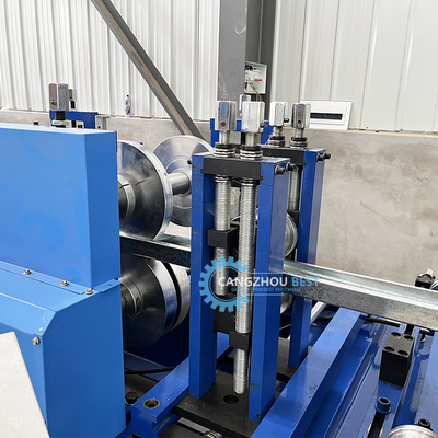 Plc কন্ট্রোল C Z U Purlin রোল গঠন মেশিন হাইড্রোলিক Punching এবং কাটিং