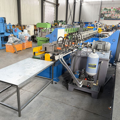 হাই স্পিড T24X26 হাইড্রোলিক পাঞ্চিং ক্রস সিলিং টি গ্রিড রোল ফর্মিং মেশিন