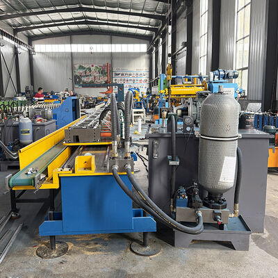 মেটাল সিলিং টি প্রোফাইল প্রধান টি / টি বার ইস্পাত তৈরির রোল তৈরির মেশিন