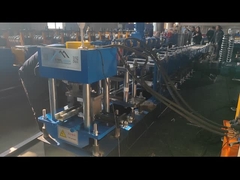 ইস্পাত প্রোফাইল চ্যানেল রোল গঠনের মেশিন ম্যানুয়ালি পরিবর্তন আকার সি Purlin 80-300mm ওয়েব আকার